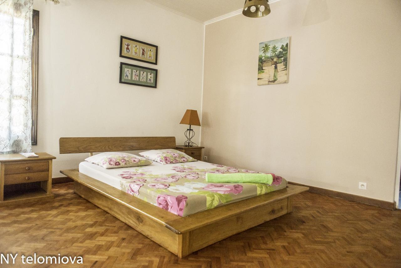 Ny Telomiova Hotel Antananarivo Eksteriør billede